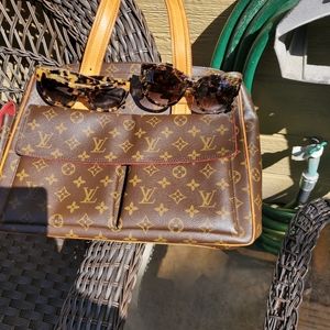 Louis Vuitton Multi Cite